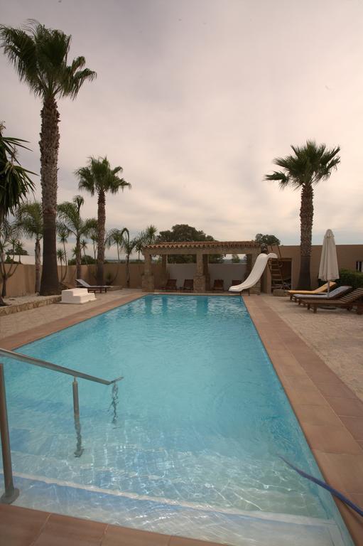 Alojamiento El Chaparro Barbate Junto A La Venta El Loro Exterior photo